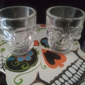Skull shot glasses